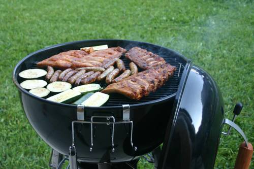 Imagen de la habitación del Vibrant Apartment Near Ski Slopes In Brand. Foto 5