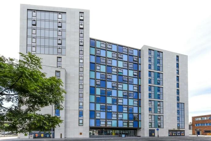 Imagen general del Vibrant Byrom Point Retreat with Gym, Study Room and Social Lounge for Students Only. Foto 19