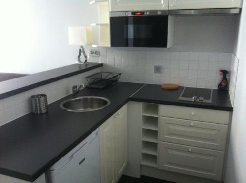 Imagen de la habitación del Vichy R&eacute;sidencia. Foto 10