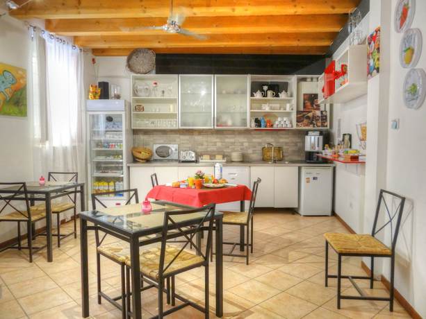 Imagen de los interiores del Vicolo 22. Foto 15