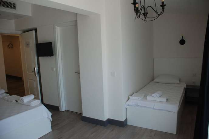 Imagen de la habitación del Victoria Hotel and Lounge. Foto 6