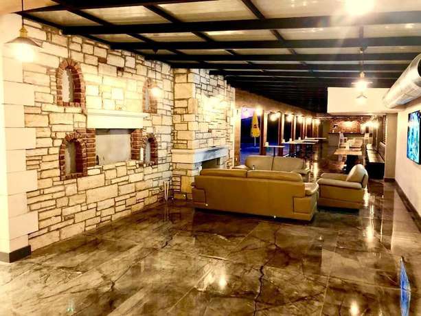 Imagen de los interiores del Victoria Hotel and Lounge. Foto 20