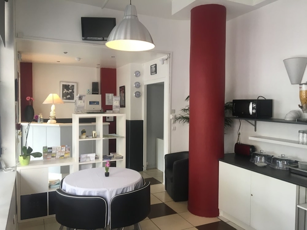 Imagen del bar/restaurante del Vieille Tour Centre Rouen. Foto 5