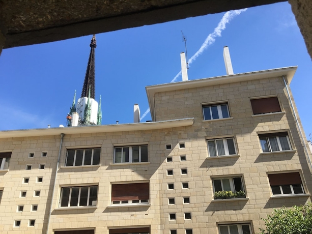 Imagen general del Vieille Tour Centre Rouen. Foto 3