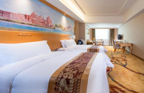 Imagen de la habitación del Vienna International Hotel (Shenzhen Buji Dafen Metro Station). Foto 9