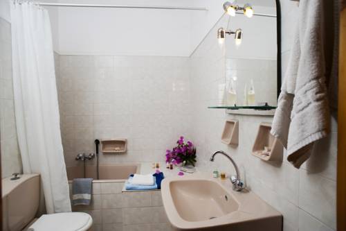 Imagen de la habitación del Villa Alexander, Kalath&aacute;s. Foto 4