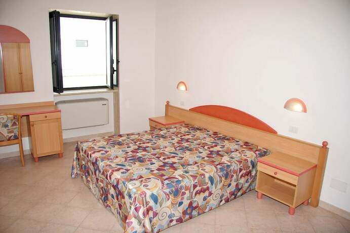 Imagen de la habitación del Villa Altomare. Foto 17
