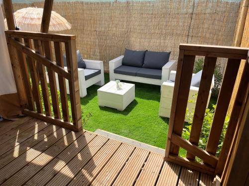 Imagen general del Villa Alwin Beach Resort. Foto 11