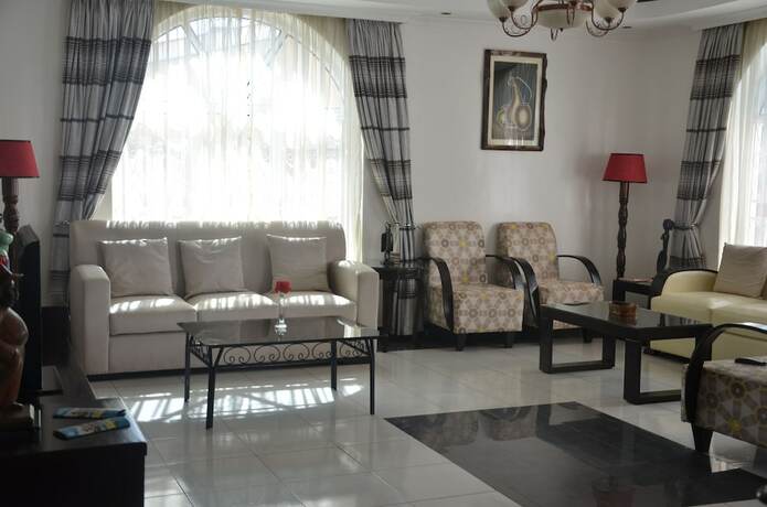 Imagen de los interiores del Villa Asimba. Foto 31