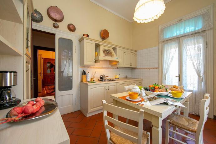 Imagen de la habitación del Villa Barbara in Desenzano del Garda. Foto 5