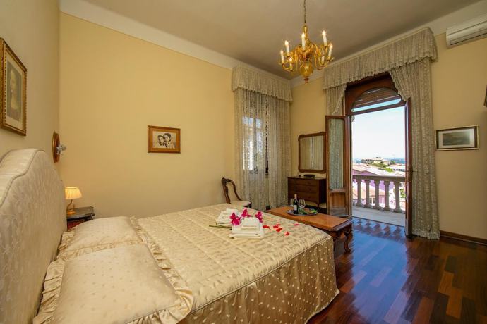 Imagen de la habitación del Villa Barbara in Desenzano del Garda. Foto 12