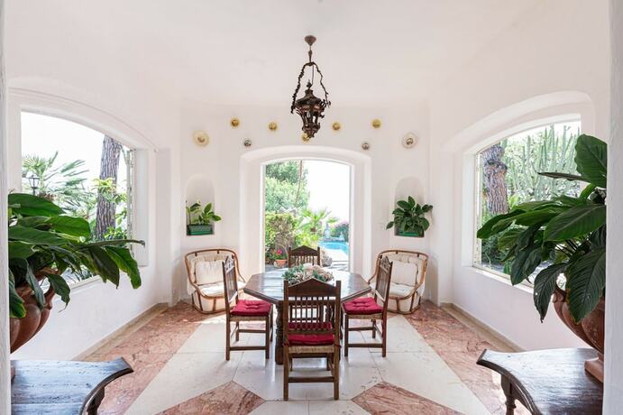 Imagen general del Villa Barkley -luxury Estate With Villa Cottages With a Pool. Foto 7