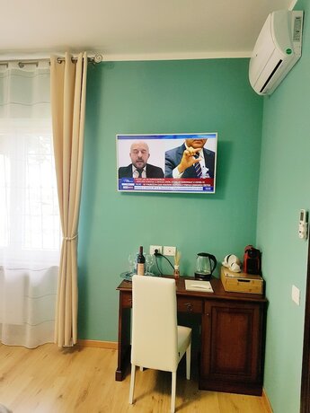 Imagen de la habitación del Villa Bellavista Alba. Foto 19