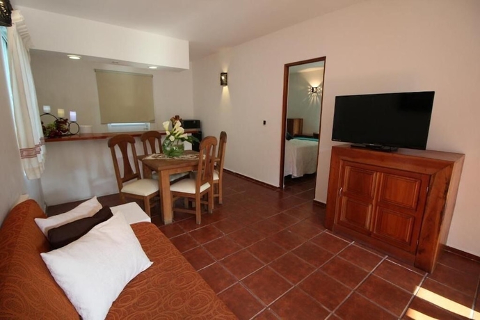 Imagen de la habitación del Villa Blanca Suites. Foto 9
