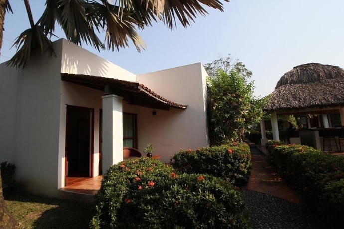 Imagen de la habitación del Villa Blanca Suites. Foto 13