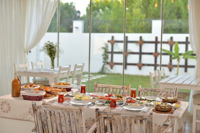 Imagen general del Villa Blanche Otel. Foto 4