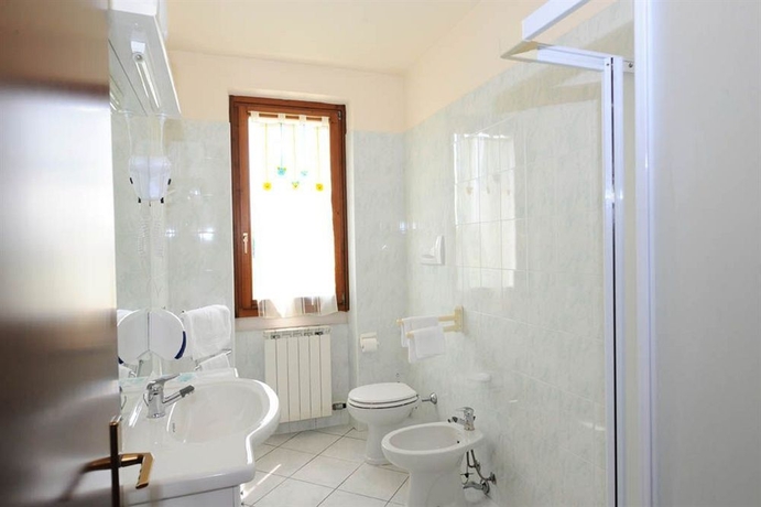 Imagen de la habitación del Villa Camporosso. Foto 6