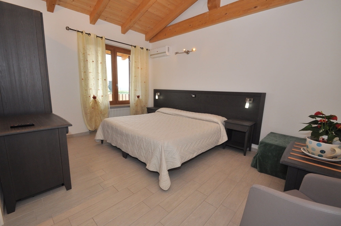 Imagen de la habitación del Villa Camporosso. Foto 8