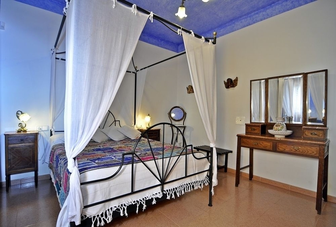 Imagen de la habitación del Villa Can Cardona. Foto 4