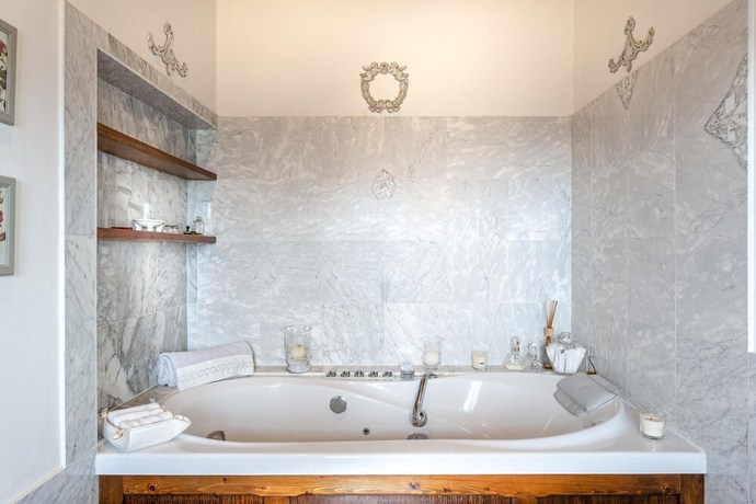 Imagen de la habitación del Villa Carciofaia in Lucca. Foto 6