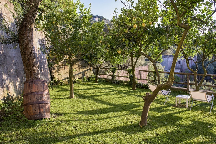 Imagen de los exteriores del Villa Carolina Country House. Foto 15