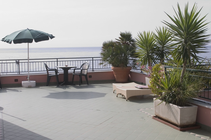 Imagen de los exteriores del Villa Degli Argentieri. Foto 14