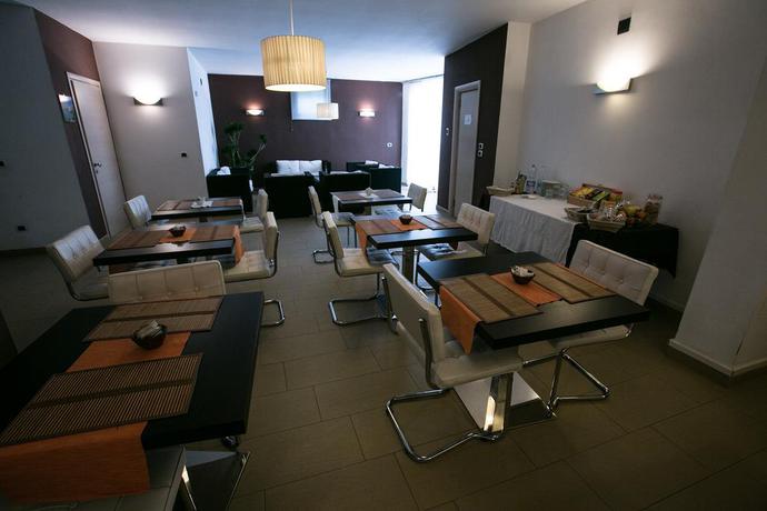 Imagen del bar/restaurante del Villa Del Mar, Bari. Foto 2