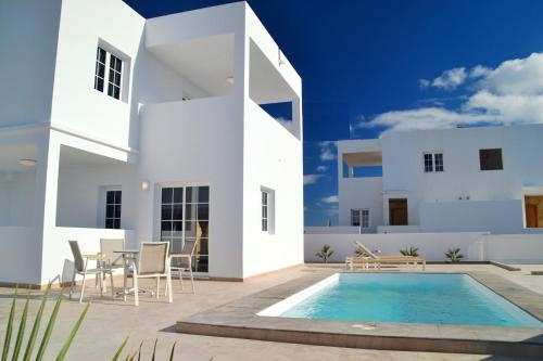 Imagen de la habitación del Villa Deluxe Atlantico Rubicon. Foto 7