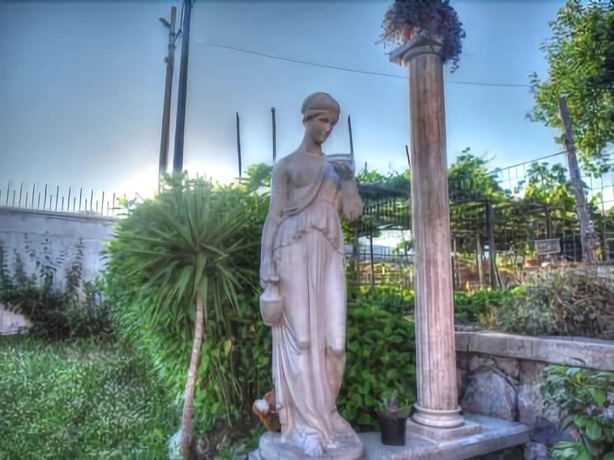 Imagen de los interiores del Villa Donna Fausta. Foto 20