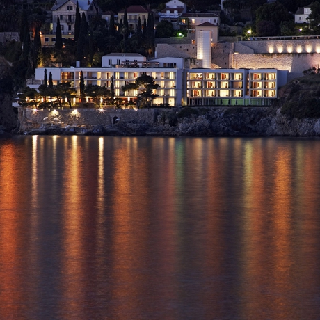 Imagen de los exteriores del Villa Dubrovnik. Foto 10