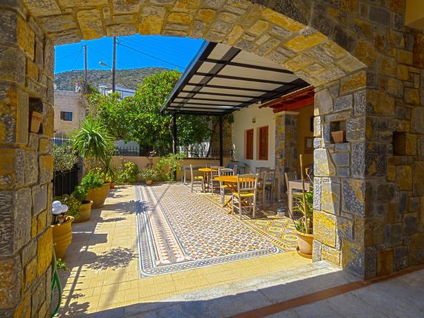 Imagen general del Villa Elite By Checkin. Foto 2