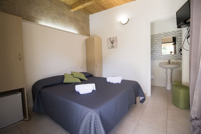 Imagen de la habitación del Villa Garden, Gasponi. Foto 4