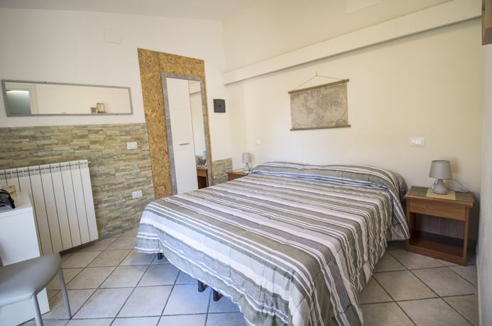 Imagen de la habitación del Villa Garden, Gasponi. Foto 11