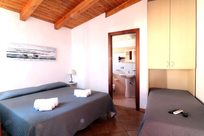 Imagen de la habitación del Villa Garden, Gasponi. Foto 12