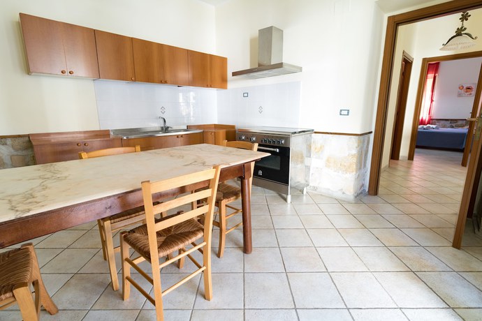Imagen de la habitación del Villa Garden, Gasponi. Foto 13