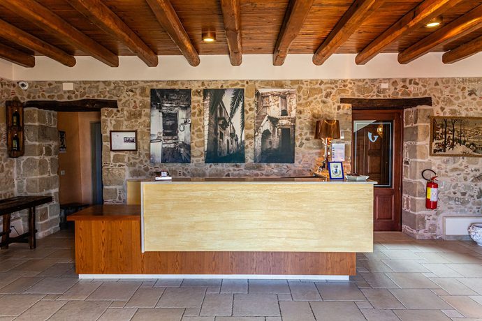 Imagen de los interiores del Villa Ginevra Resort Agrituristico. Foto 19