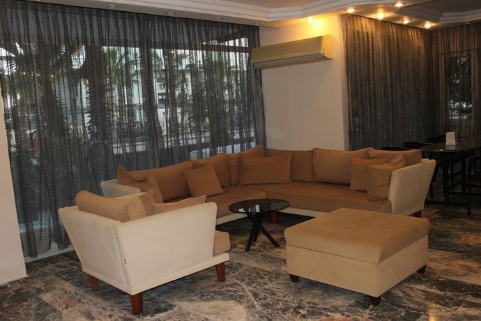 Imagen de los interiores del Villa Granada Hotel. Foto 19