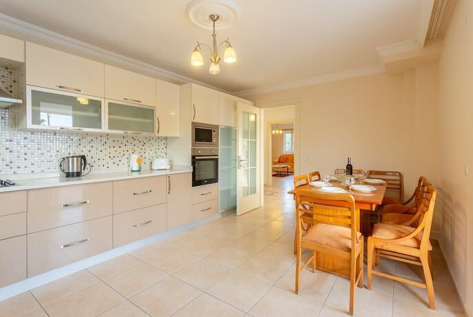 Imagen general del Villa Kubra Large Private Pool A C Wifi Car Not Required - 3162. Foto 1