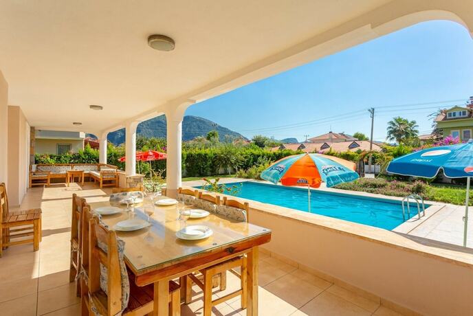 Imagen general del Villa Kubra Large Private Pool A C Wifi Car Not Required - 3162. Foto 6