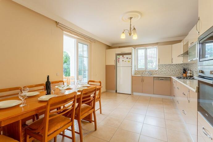 Imagen general del Villa Kubra Large Private Pool A C Wifi Car Not Required - 3162. Foto 8