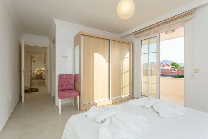 Imagen general del Villa Kubra Large Private Pool A C Wifi Car Not Required - 3162. Foto 10