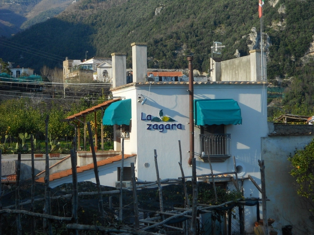 Imagen de los exteriores del Villa La Zagara. Foto 13