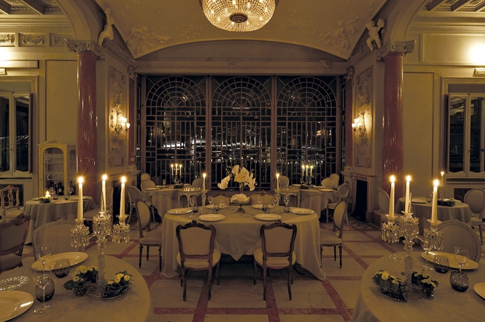 Imagen del bar/restaurante del Villa Laetitia. Foto 5