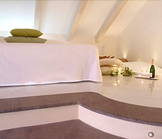 Imagen de la habitación del Villa Lara Hotel. Foto 15