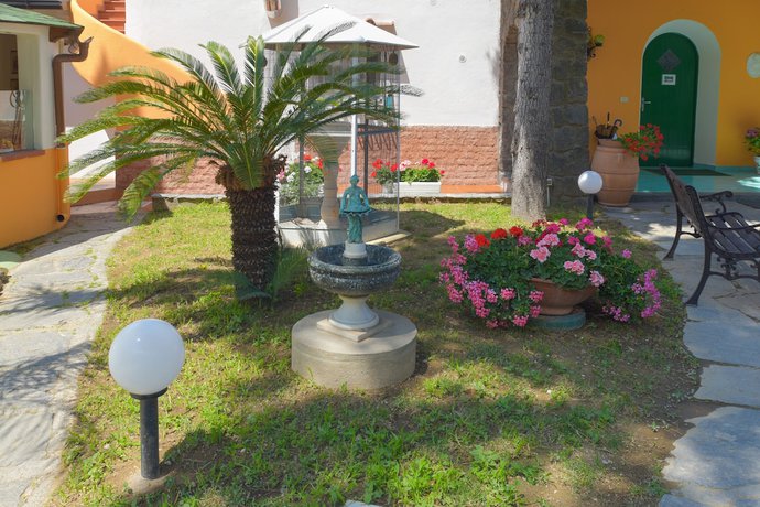 Imagen de los exteriores del Villa Le Magnolie. Foto 16