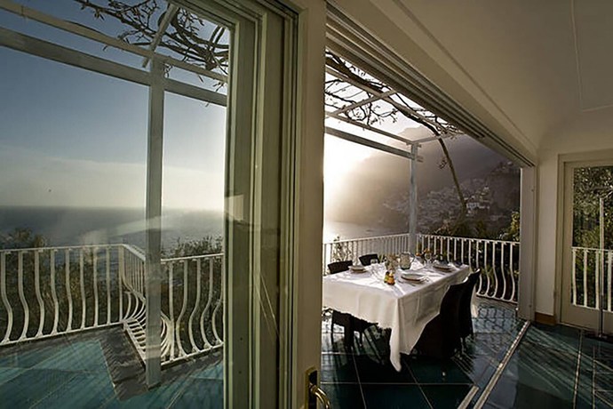 Imagen de la habitación del Villa Le Sirene in Positano. Foto 16