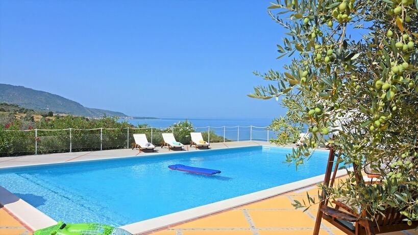 Imagen general del Villa Le Sorbe 12 in Caronia. Foto 5