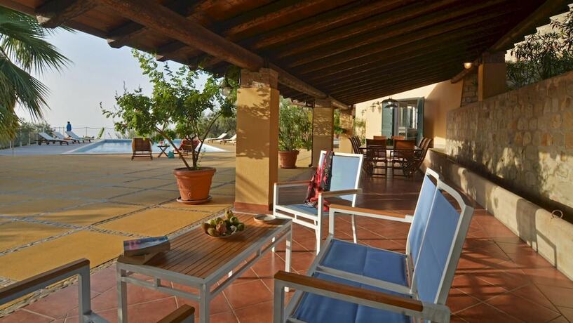 Imagen general del Villa Le Sorbe 12 in Caronia. Foto 7