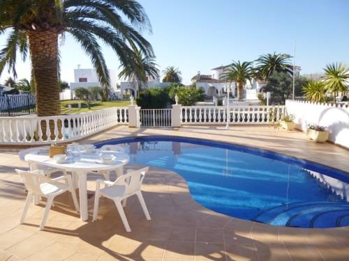 Imagen general del Villa Llobregat 44 A Empuriabrava. Foto 3