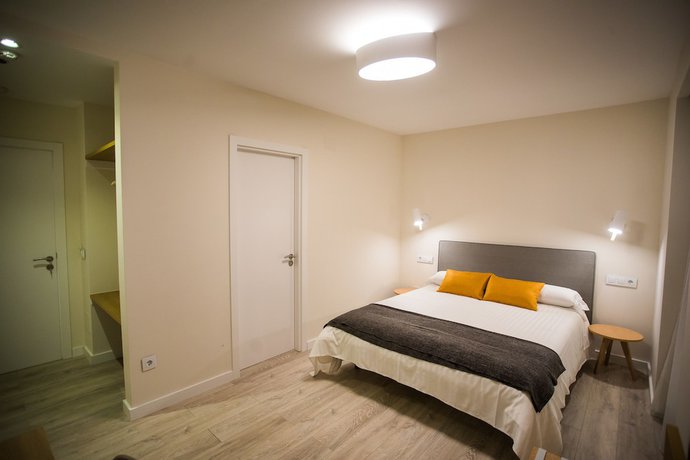 Imagen de la habitación del Villa Lucerna Sports and Hotel Resort. Foto 7